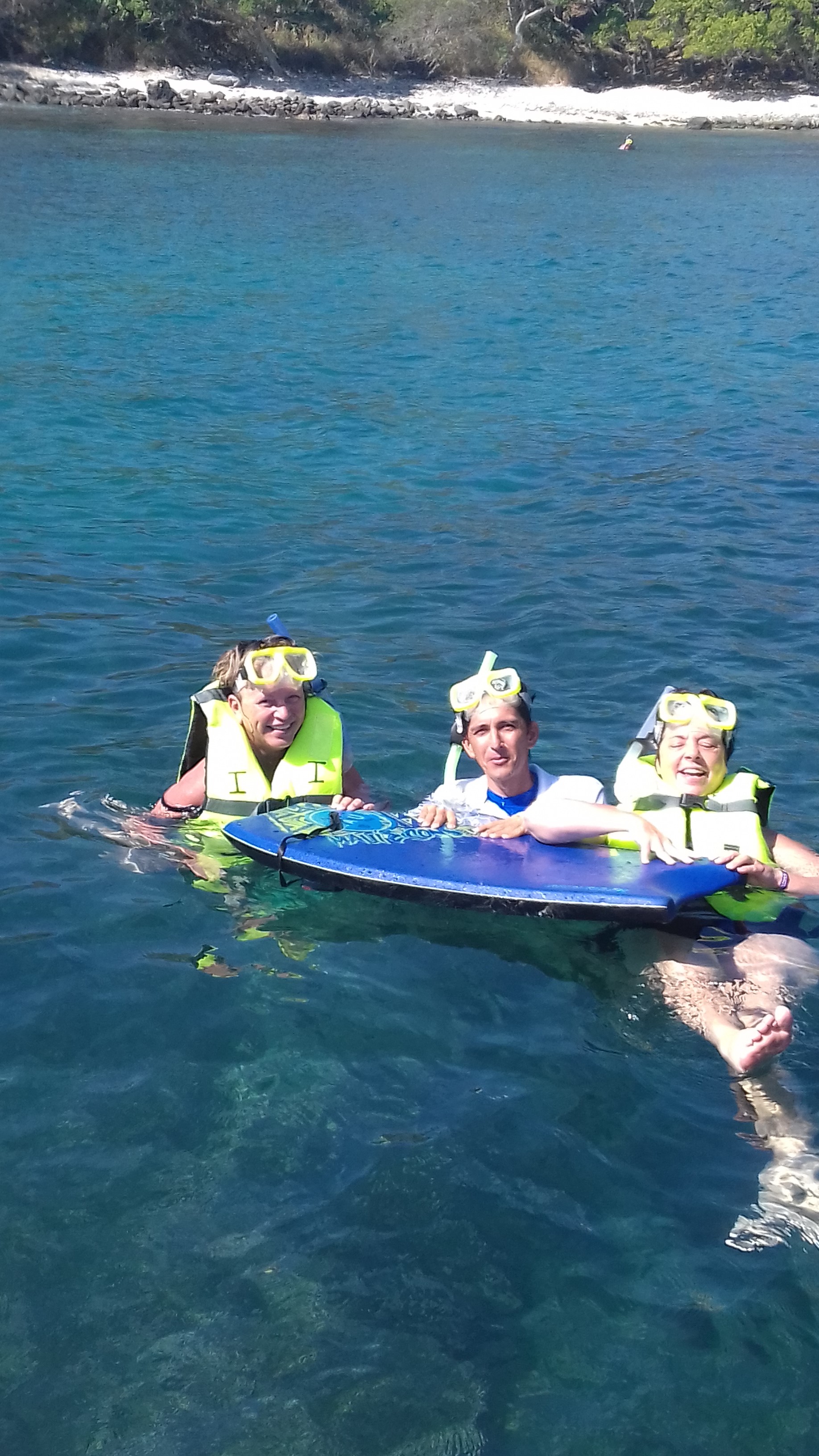 Manzanillo cove snorkeling