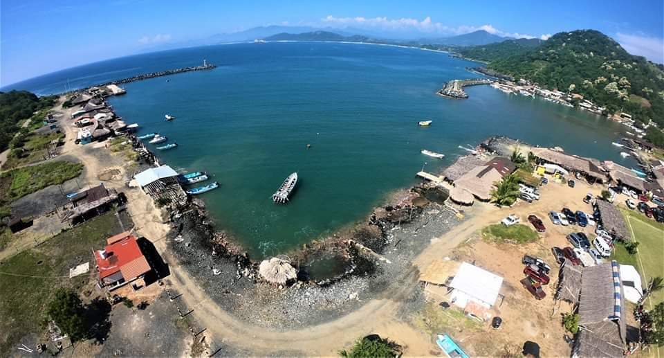 Zihuatanejo tour to Puerto Vicente Guerrero