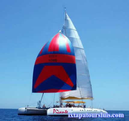 sunset catamaran ixtapa